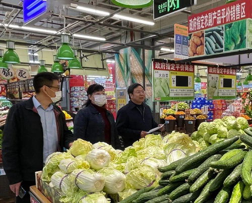 就地过年,市发改委这样守护春节市场